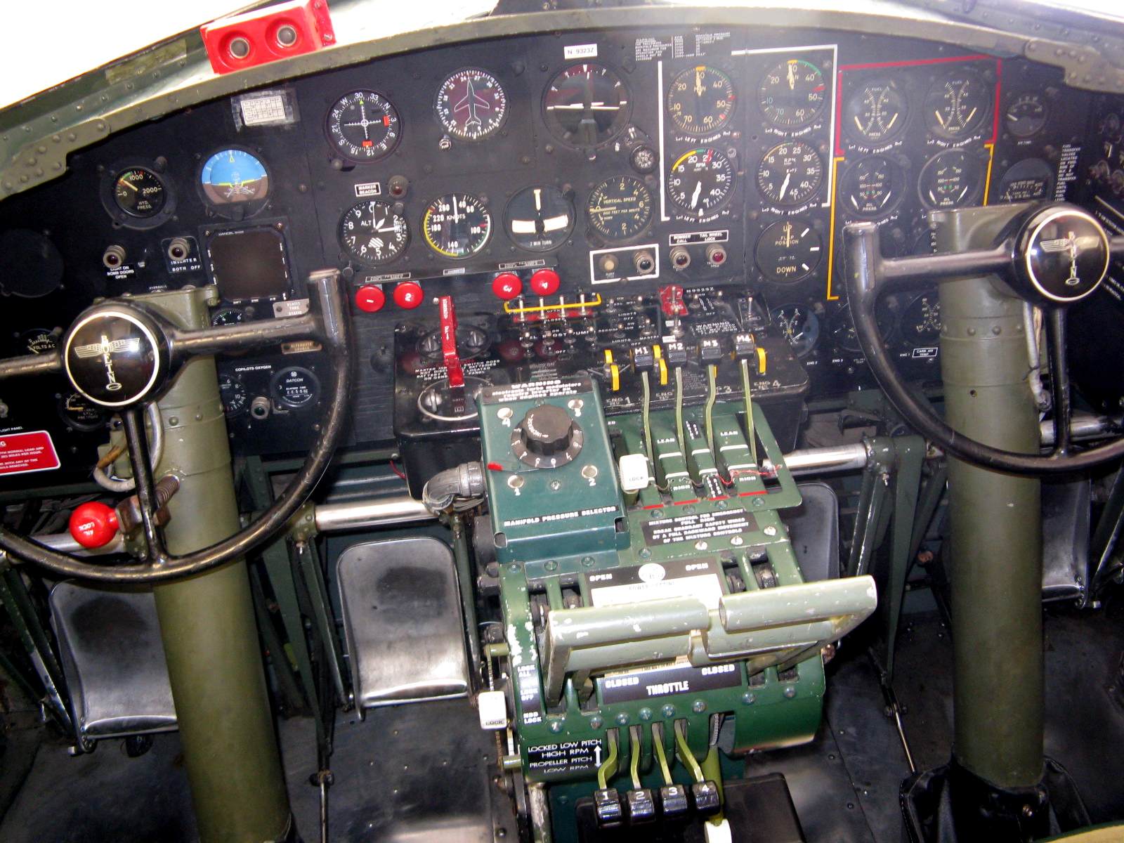 Instrumentpanel of a B17